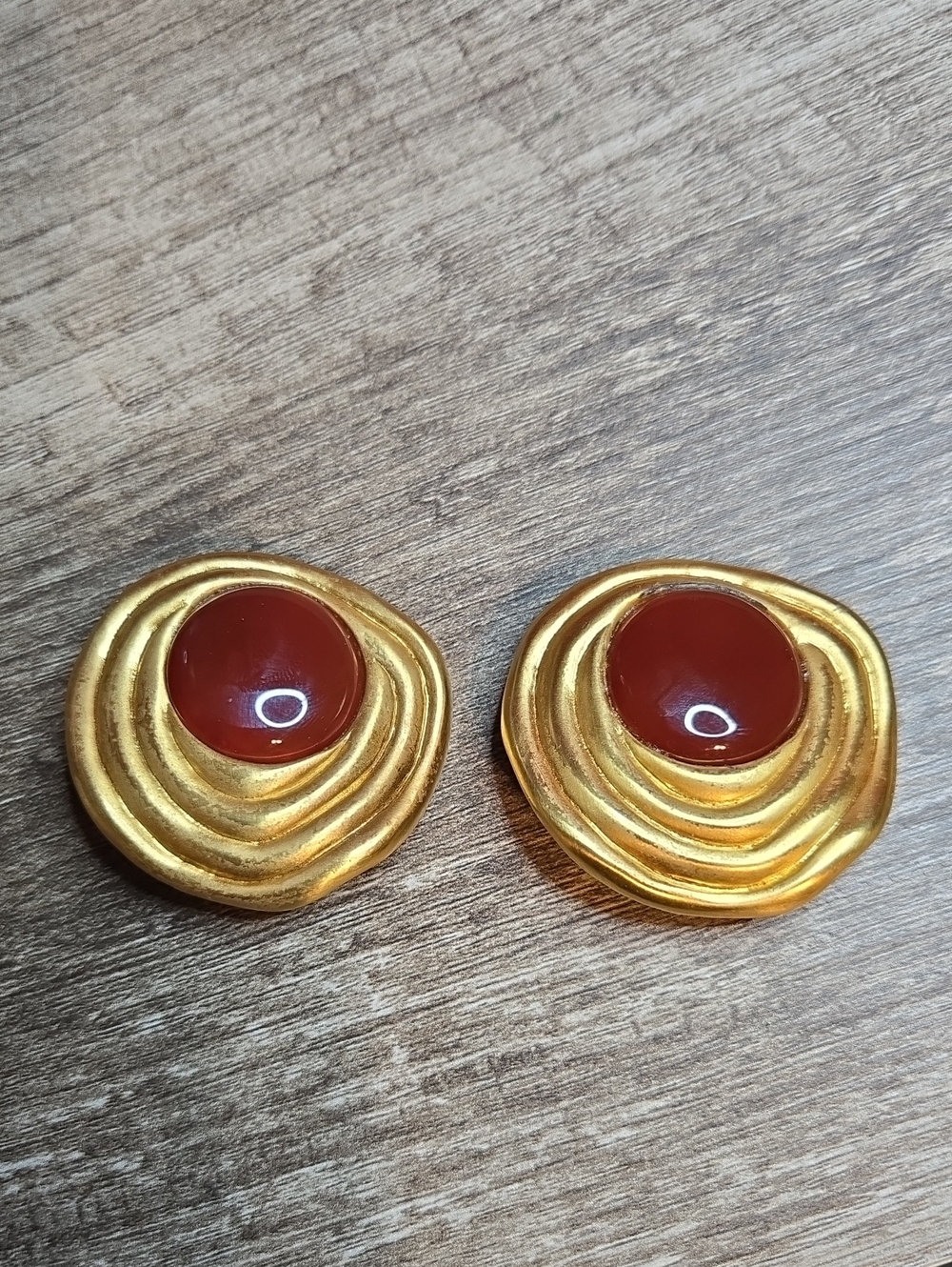 Vintage Robin Kahn 2" Modernist Gold & Red Cabochon Statement Clip-On Earrings